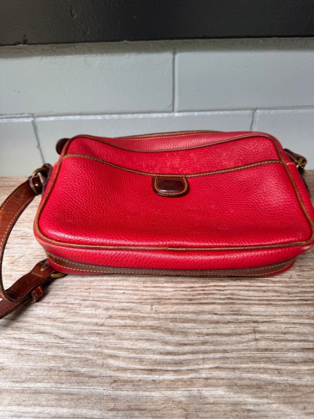 Coach Sheridan Charleston Crossbody Red Pebbled Leather Brown Trim Vintage USA - Picture 4 of 12